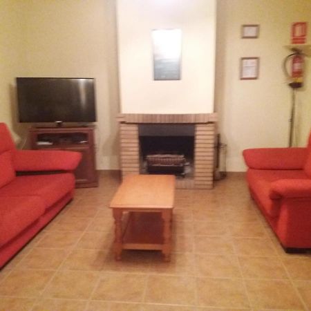 Casa Rural Las Escuelas II Эль-Ойо-де-Пинарес Экстерьер фото