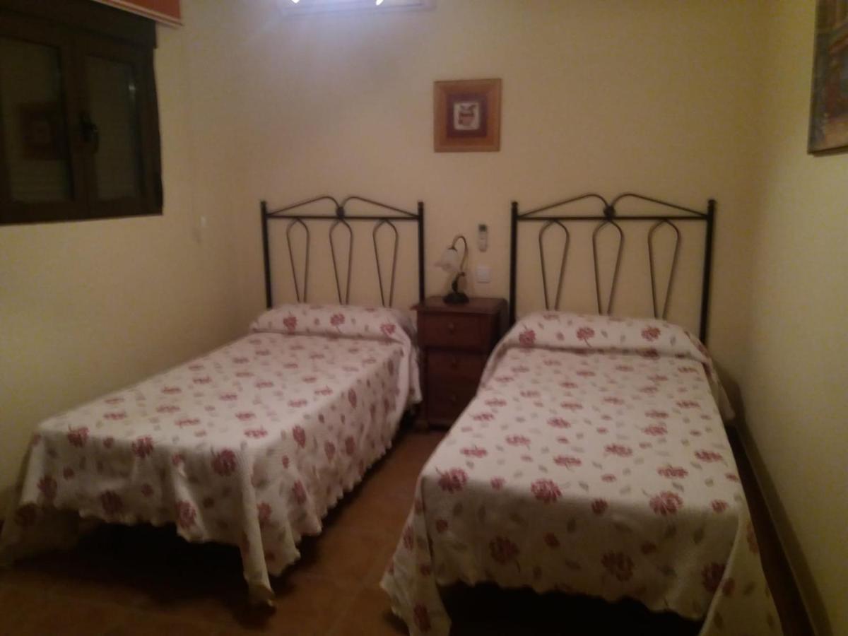 Casa Rural Las Escuelas II Эль-Ойо-де-Пинарес Экстерьер фото